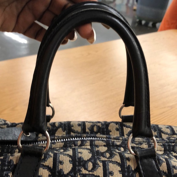 Dior Bag - Picture 3 of 4